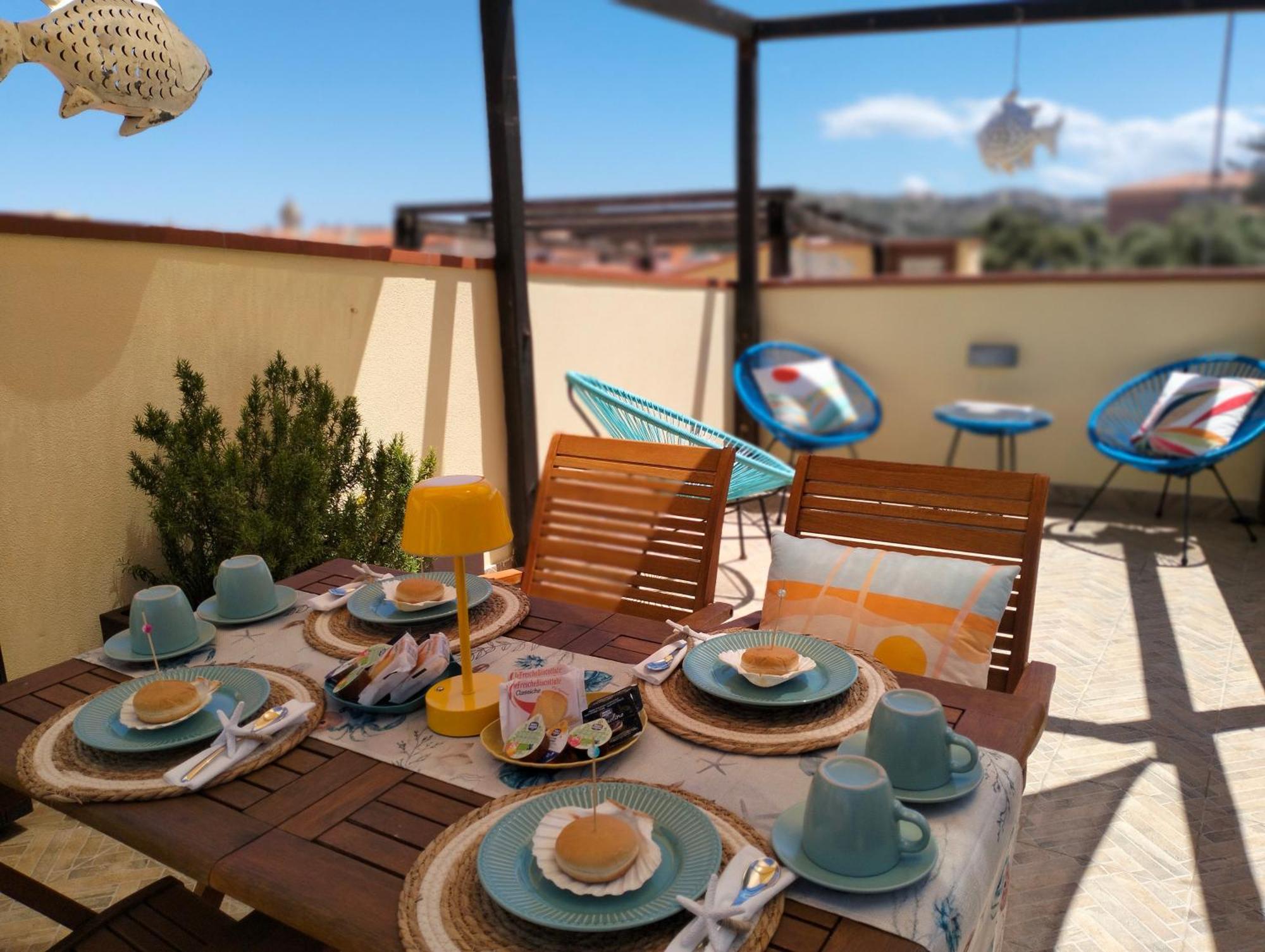 Appartamento La Terrazza - Localita Cala Gavetta La Maddalena  Exteriör bild